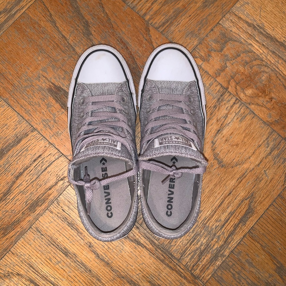 CONVERSE Sneakers size 7
